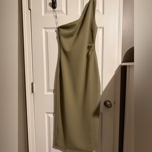 Aritzia Babaton Dress